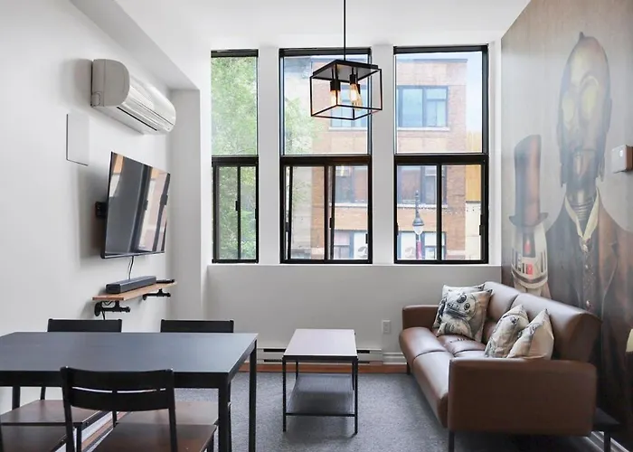 M11 The Star Wars Suite 3Br Downtown